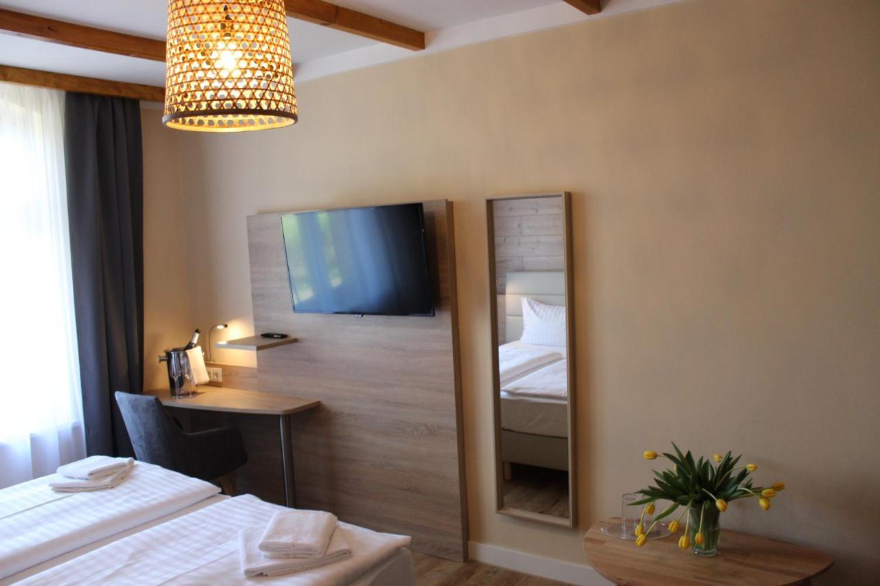 Hotel Sankt Georg Neubrandenburg Ngoại thất bức ảnh