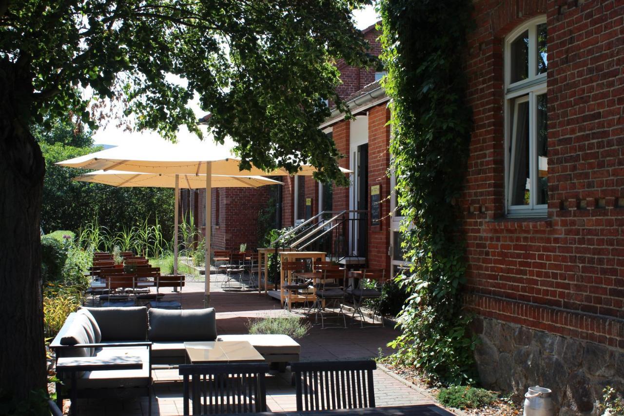 Hotel Sankt Georg Neubrandenburg Ngoại thất bức ảnh